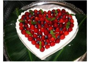 和歌山市のケーキ屋 フランス菓子 パティスリー リヨン 和歌山市 オーダーケーキのご案内