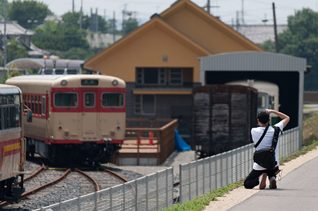 有田鉄道跡へ