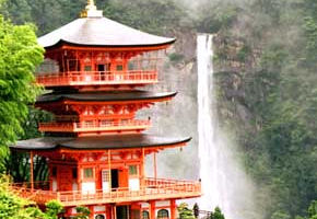 【紀南エリア】　那智山青岸渡寺